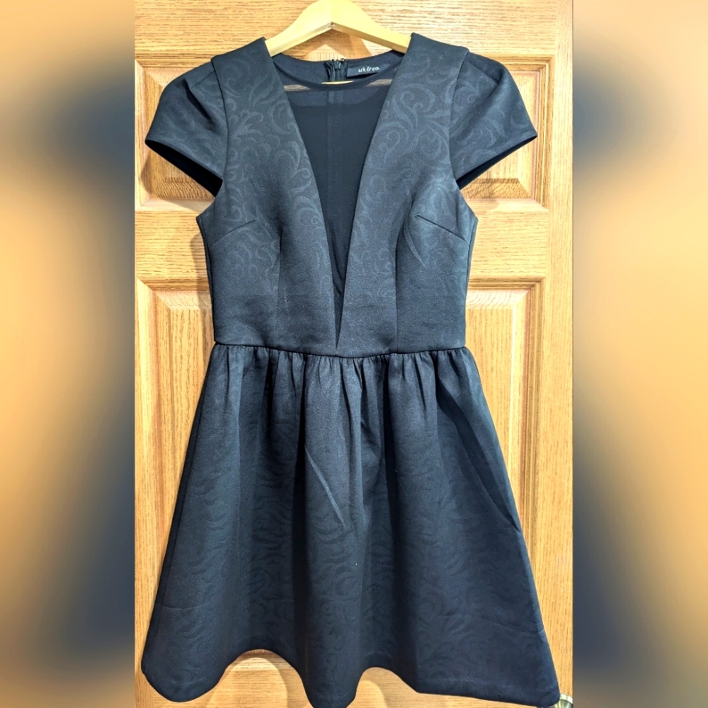 Size M Ark & Co Little Black Dress